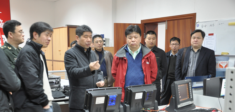 中國計量科學研究院領(lǐng)導(dǎo)蒞臨我公司參觀指導(dǎo)-NEW1