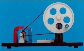 功率分析儀的發(fā)展史--手搖式直流永磁發(fā)電機(jī) 功率分析儀的發(fā)展史--手搖式直流永磁發(fā)電機(jī)