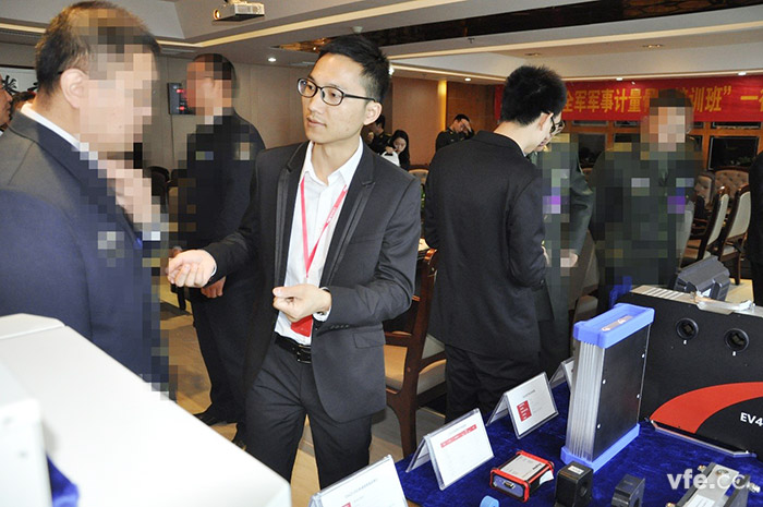 全軍計(jì)量骨干培訓(xùn)班再臨湖南銀河電氣參觀見(jiàn)學(xué) 全軍計(jì)量骨干培訓(xùn)班再臨湖南銀河電氣參觀見(jiàn)學(xué)